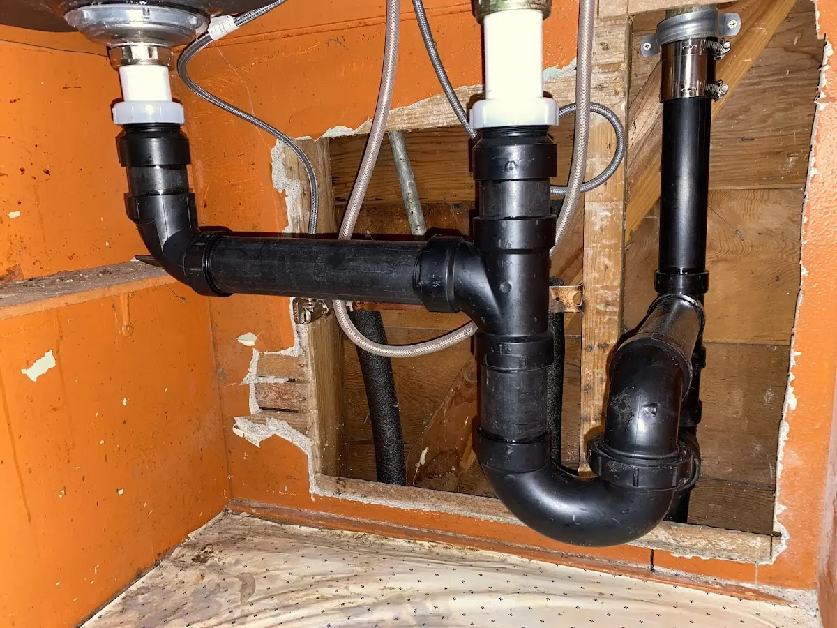 Professional Pipe Bursting equipment and tools on the job in West End-Cobb Town